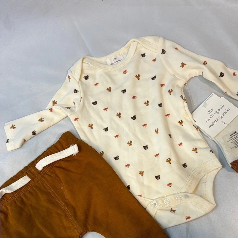 Starting Out brand, Adorable Cream and Brown Baby Set, size Newborn, BNWT